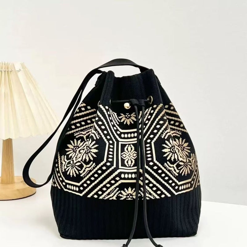 04 New Girly Drawstring Stripesd Knitted Satchel Shoulder Bag Versatile Fashion Stylish Rest Trendyy Bag Diagonal - Image 4