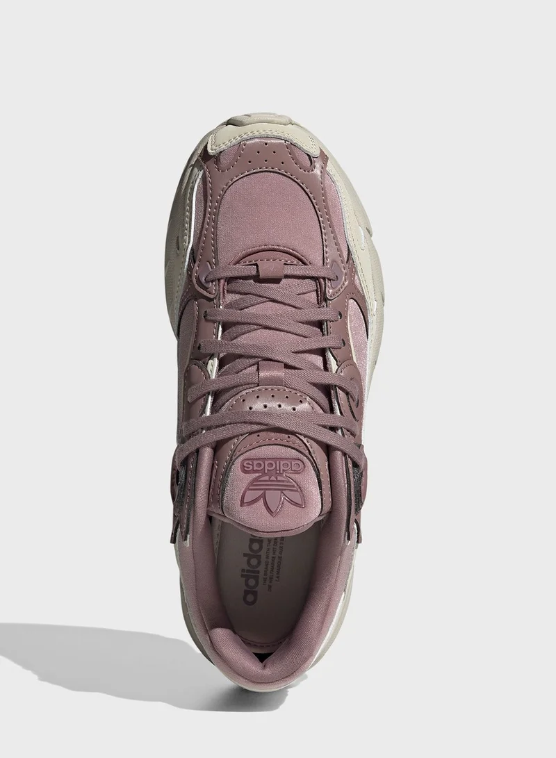 adidas Originals Astir