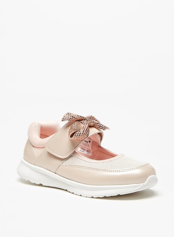 JUNIORS Girls Bow Accented Sneakers with Hook and Loop Closure