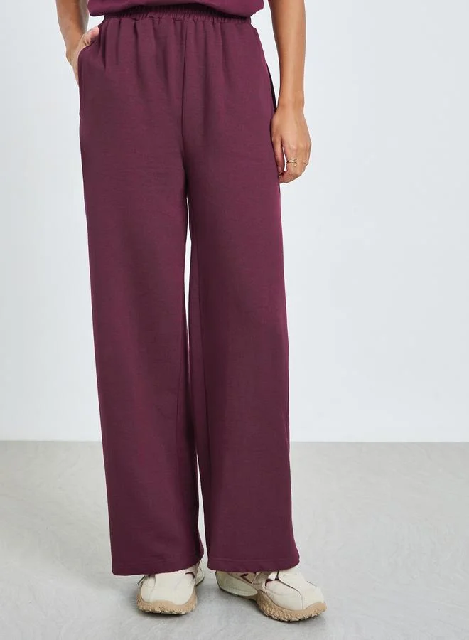 Styli Burgundy Solid Relaxed Fit Joggers