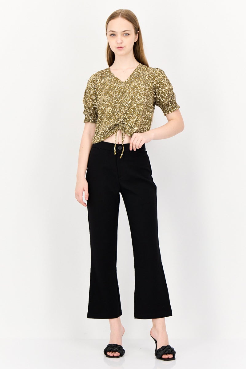 ONLY بلوزة نسائية بأكمام قصيرة على شكل حرف V بنقاط بولكا، متعددة الألوان - Image 4