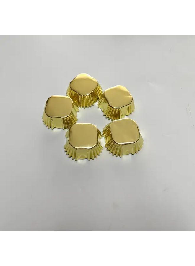 Golden Square Foil Cupcake Cups 100Pcs Waterproof Baking For Holidays Parties - Image 4