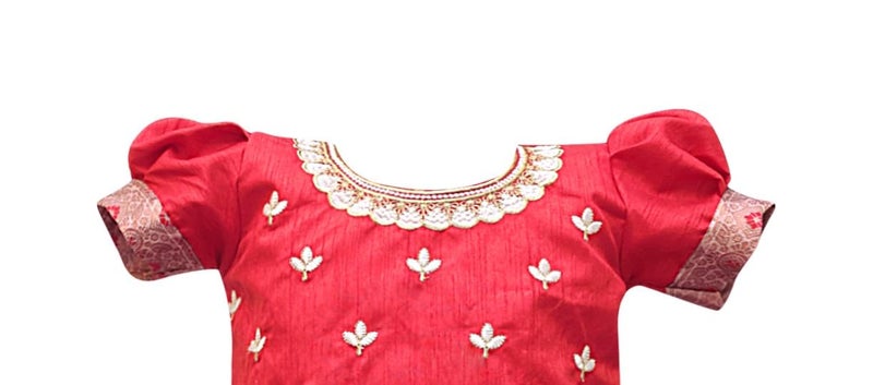Suzvan Baby Girls South Indian Pattu Pavadai Lehenga Choli set For kids Dress (Red & White, 12 Months - 24 Months) - Image 5