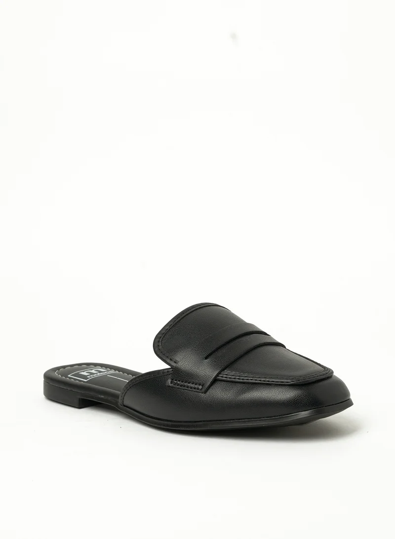 موليكا أليانا سليب أون مغلق من الأمام