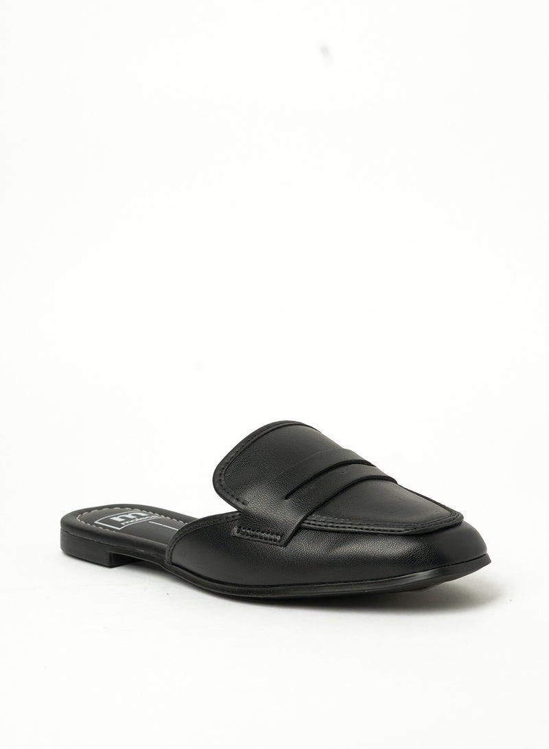 MOLECA Aliana Close Toe Slip Ons - Image 2