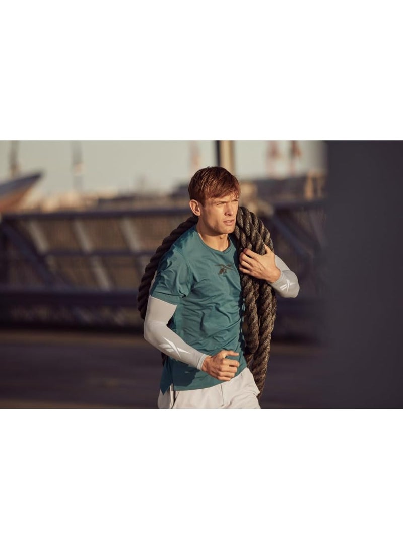 ريبوك أكمام ضغط للذراع من ريبوك للتدريب ودعم العضلات – رمادي، مقاس L/XL - Image 3