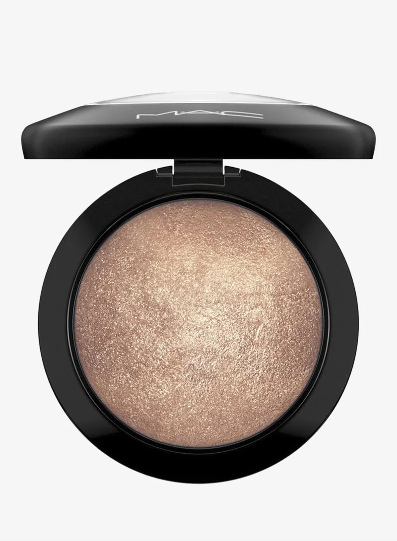 Mineralize Skinfinish Highlighter - Gold Deposit