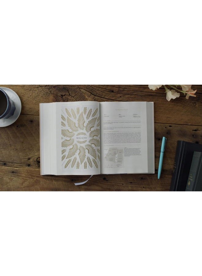 Crossway ESV Women's Study Bible (Hardcover, Blush Wildflower Design) - Image 3