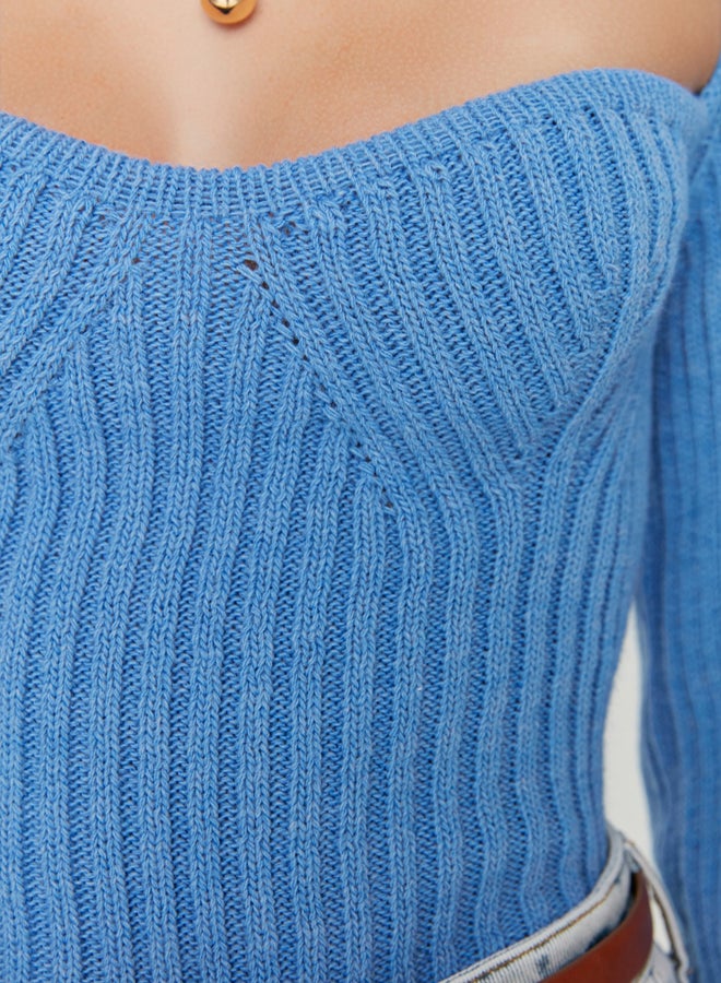 trendyol Blue Crop Heart Neck Knitwear Sweater - Image 3