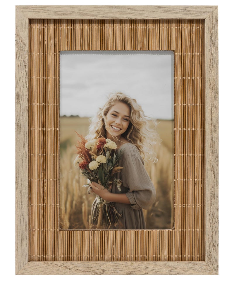 Sonefreiy Boho 4x6 Picture Frame  4 x 6 Picture Frames for Wall  Photo Frame Natural Bamboo Woven Tabletop Display  Gift for Family Mom Dad Grandma Friends