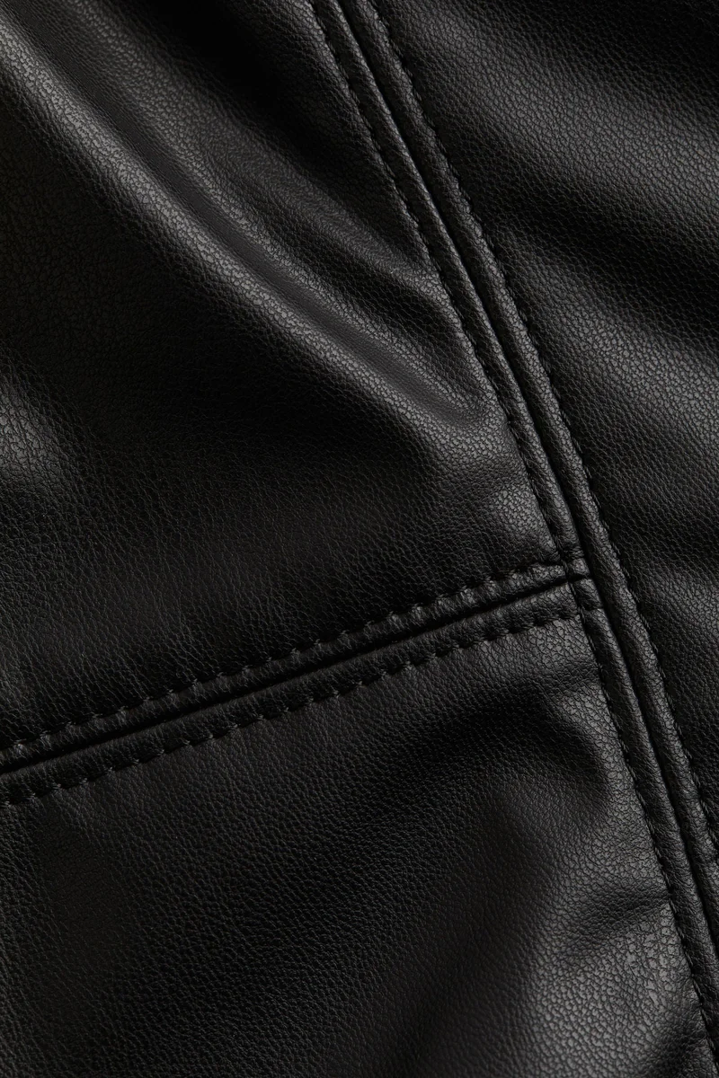 اتش اند ام فيست من القماش المطلي