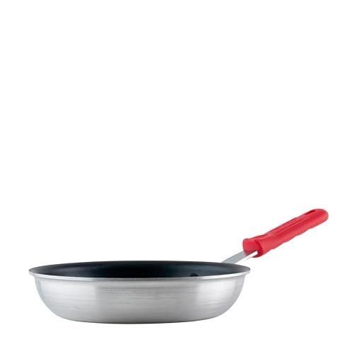 Winco Commercial-Grade Aluminium Fry Pan/Skillet, Non-Stick Finish with Cool Touch Handle, 8" - Image 1