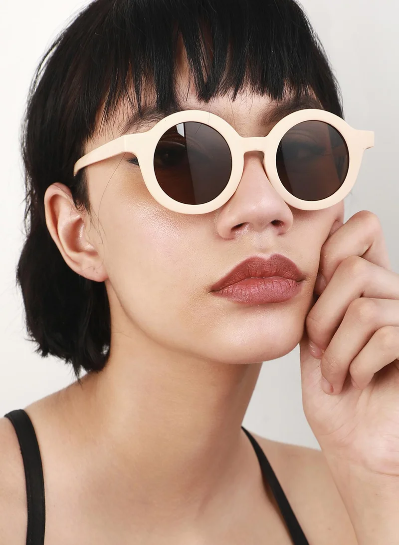 Haute Sauce Full Rim Round Sunglass
