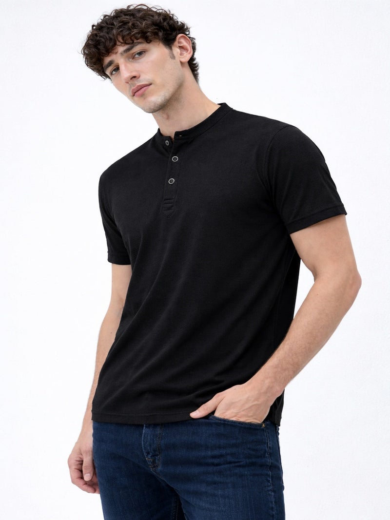 STATUS QUO Solid Henley Neck Regular Fit Black T-shirt - Image 2