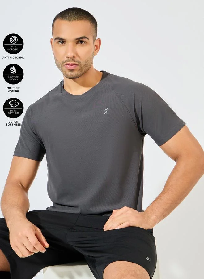 Styli Active Micro Pique Quick Dry Raglan Regular Fit T-Shirt