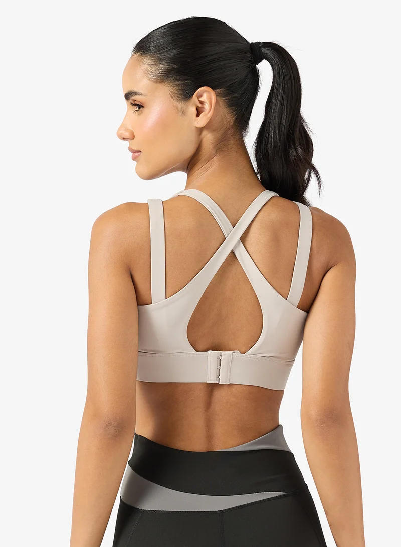 FRWD Strappy Sports Bra with Back Clasp