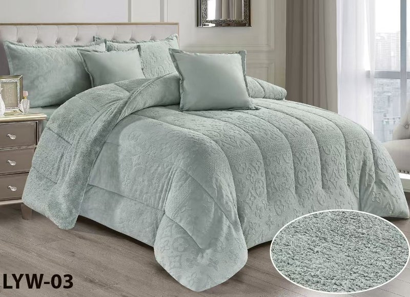 مون مفرش سرير شتوي نفرين بتصميم هندسي ومحفور مصنوع من المخمل والفرو الناعم مكون من 6 قطع ( 1 مفرش +1 شرشف مطاط للمرتبة + 2 كيس مخدة +2 كيس للوسادة المربعة ) مقاس المفرش 230X250 سم - Image 2