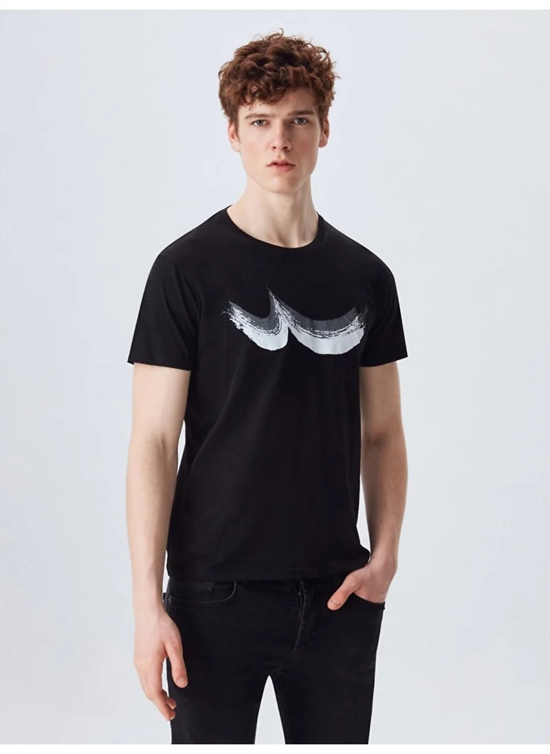 إل تي بي Men's Black T-shirt
