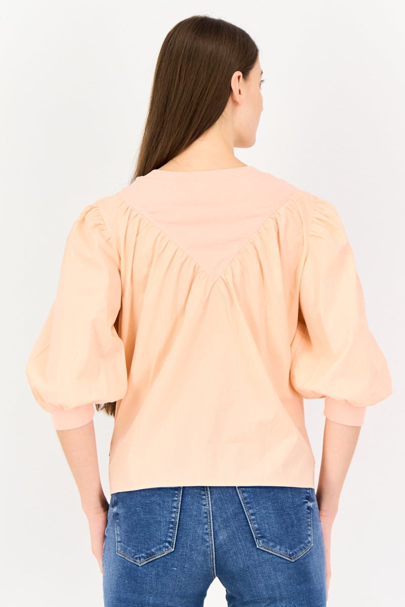 Levi's بلوزة نسائية بياقة دائرية وأكمام قصيرة، وردية - Image 2