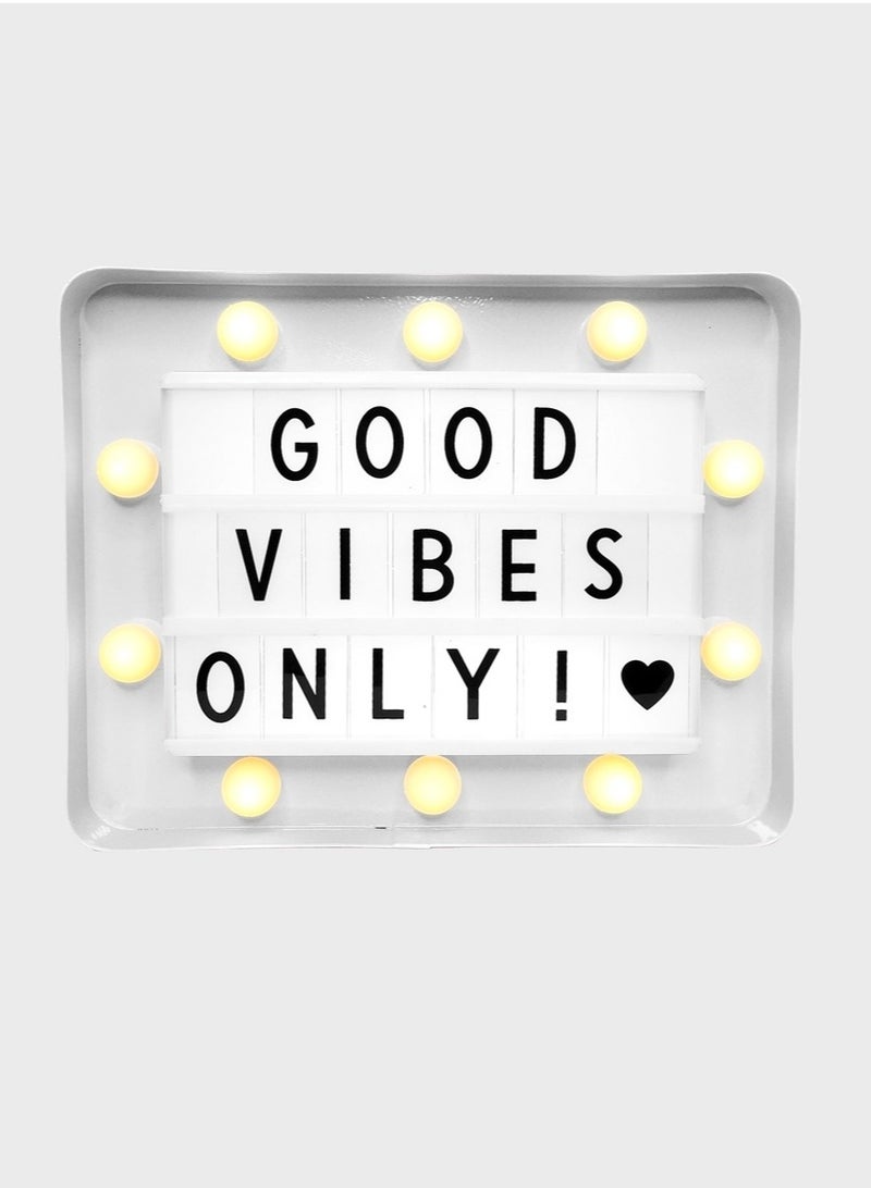 سلة لوحة مضيئة بإطار باللون الأبيض مع حروف وأرقام ورموز لكتابة ما ترغبون به 21 سم - Image 2