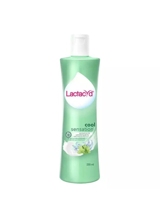 Lactacyd Cool Sensation Daily Feminine Wash With Mint Extract- 250ml