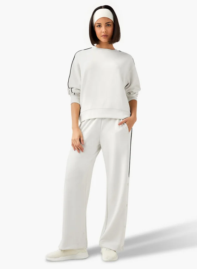 آكتف Women Contrast Piping Sweatshirt