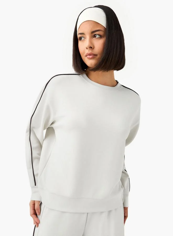 آكتف Women Contrast Piping Sweatshirt