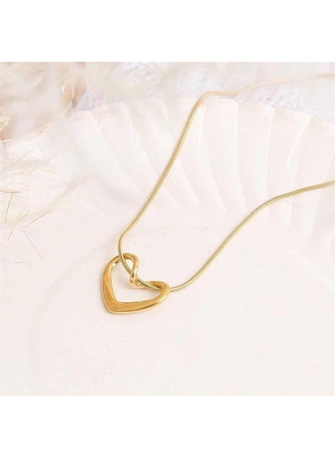 Generic Adjustable Stainless Steel Heart Pendant Necklace for Women and Girls - Gold  - Image 3