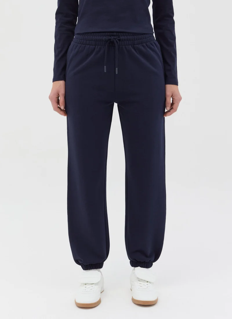 او في اس Dark Navy