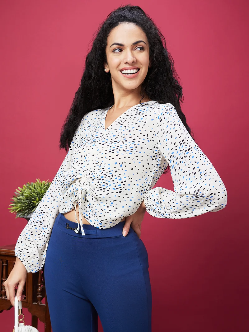 Women White Geometric Printed V-Neck Ruched Crop Top