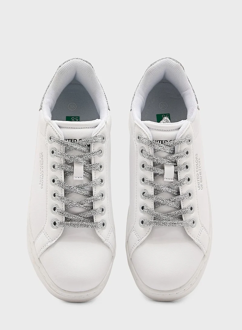 UNITED COLORS OF BENETTON Lace Up Low Top Sneakers