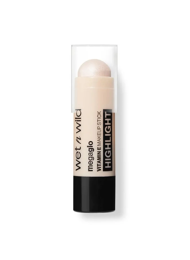 ويت اند وايلد Mega Glo Vitamin And Make-Up Stick Highlight - Moonlike