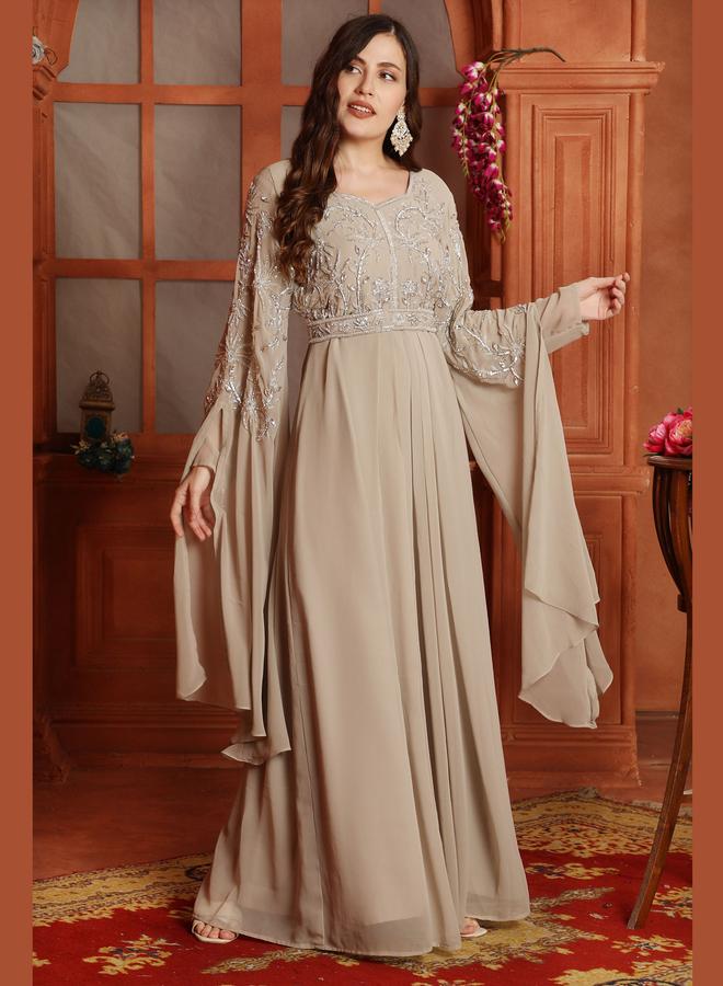 مكسيم كريشن جلابية بأكمام بنمط منسدل مطرزة - Image 4