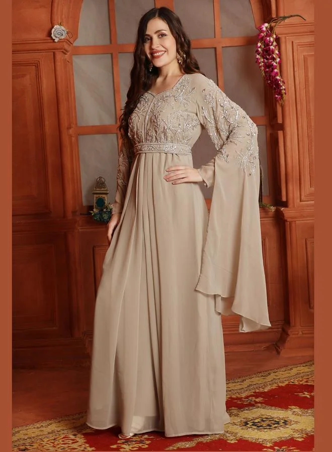 مكسيم كريشن جلابية بأكمام بنمط منسدل مطرزة