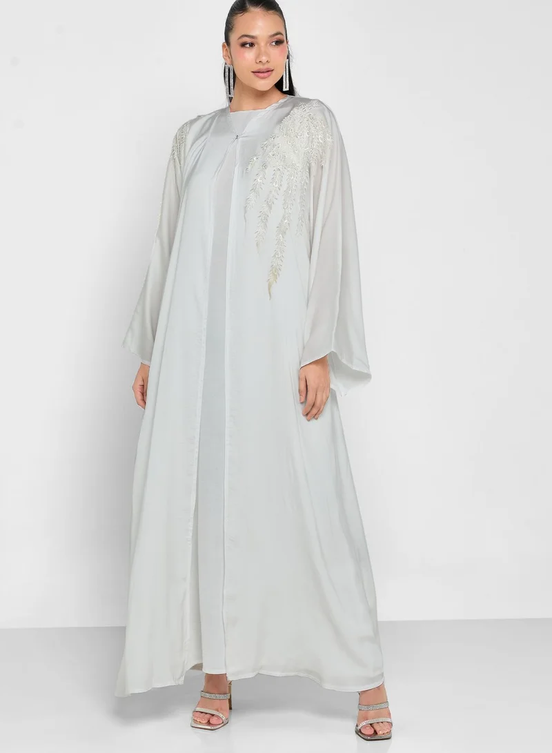 hayas closet Embellished Wide Sleeve Abaya