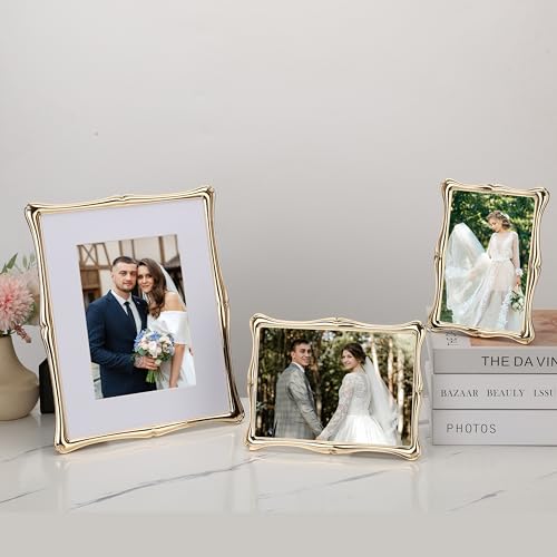 GorYeeFine 4 x 6'' Premium Alloy Gold Photo Frame - High-End Décor Picture Frames 6x4'' with Velvet Backing,Hi End Décor Metal Frames - Image 3