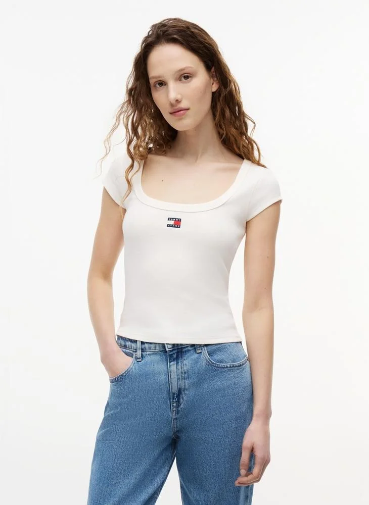 Tommy Jeans Badge Scoop Neck Slim T-Shirt