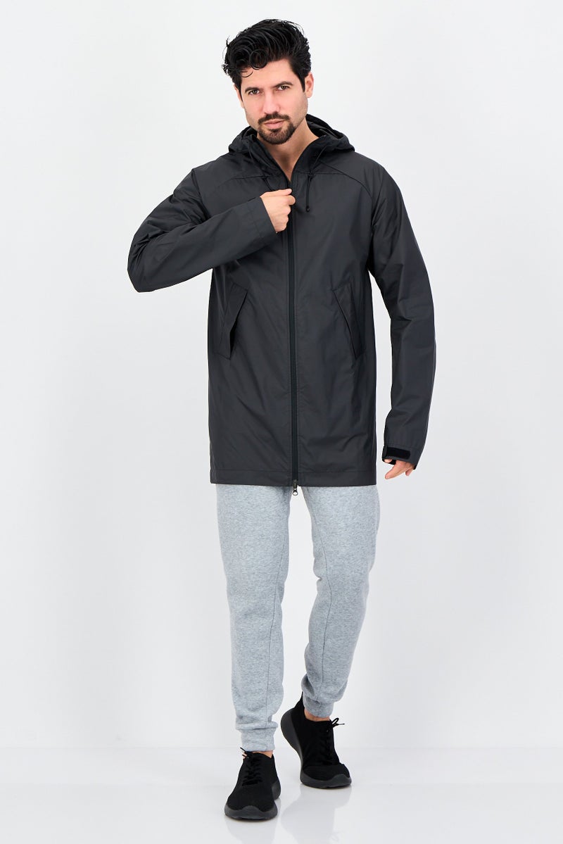 Nike Men Sportswear Fit Outdoor Windbreaker Jacket, Black - Image 2