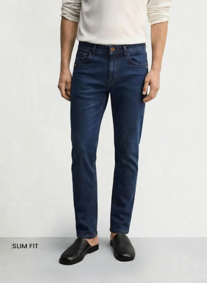 The Indian Garage Co Men Slim Fit Solid Scoop Pocket Mid-Rise Jeans