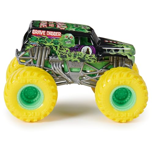 Monster Jam, Official Grave Digger Vs. Max D Die-Cast Monster Trucks, 1:64 Scale, Kids Toys for Boys Ages 3 and up - Image 5