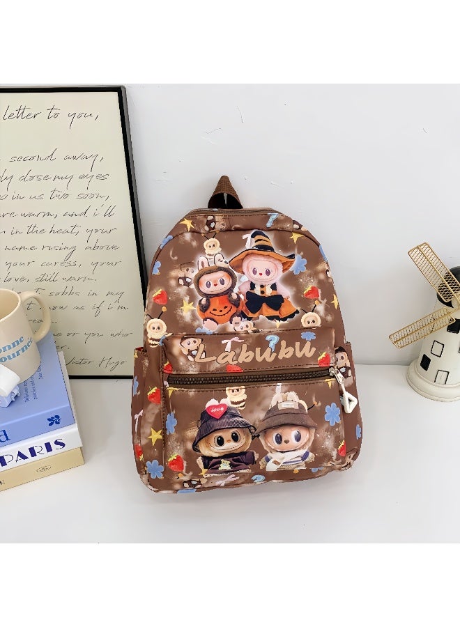 لابوبو حقيبة أطفال جديدة ذات سعة كبيرة من LABUBU حقيبة ظهر للأولاد والبنات في المدارس الابتدائية وحقيبة ظهر لرياض الأطفال وحقيبة ظهر عصرية للنزهات 32*25*11 سم - Image 1