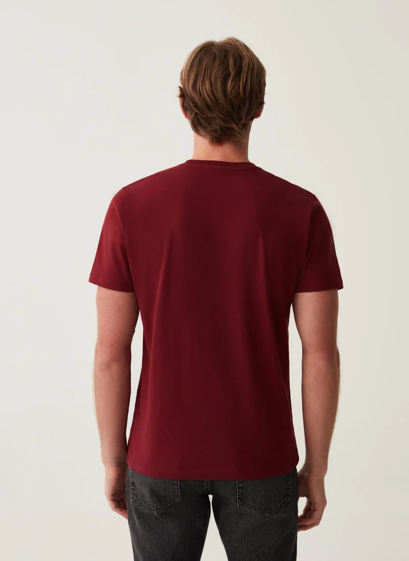 او في اس Two-pack T-shirts with round neck