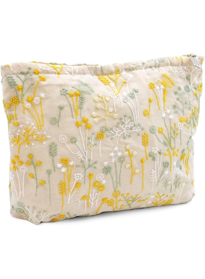 Makeup Bag, Cute Floral Cosmetic Bag, Embroidered Pouch, Large Capacity Aesthetic Makeup Bag with Zipper, Portable Travel Toiletry Bag for Women Girls - Image 1