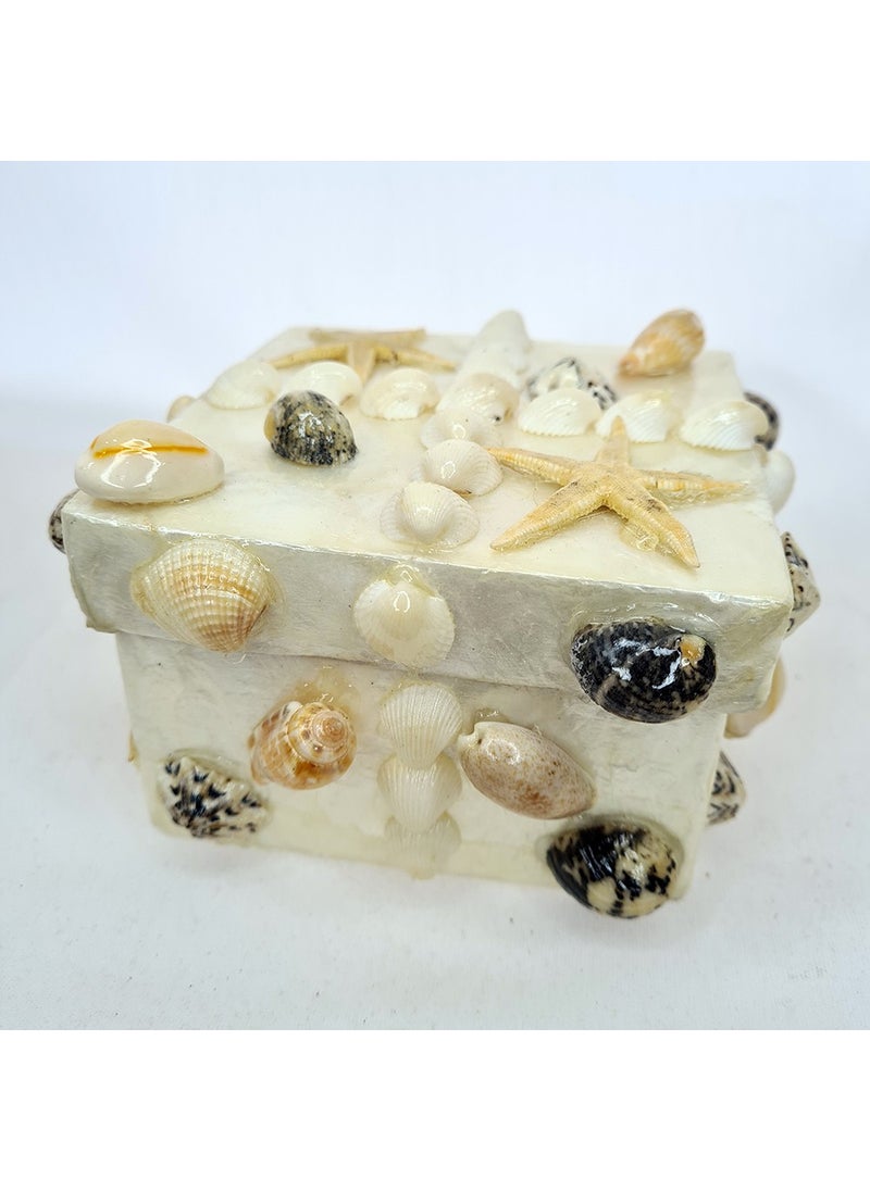 evinizdeki okyanus esintisi turkuaz hediyelik Ocean breeze turquoise gift for your home Large Mother of Pearl Square-Mixed Shell Box  - Image 1