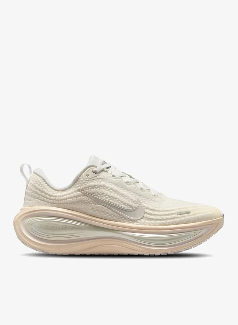Women's Vomero Plus ESS Road Running Shoes
