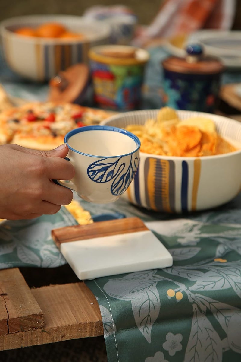 Caffeine طقم شاي فلورا الأزرق من السيراميك المصنوع يدويًا 15 قطعة آمن للاستخدام في الميكروويف وغسالة الصحون - Image 4