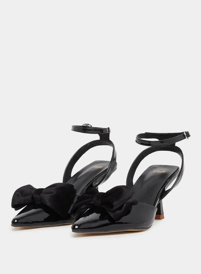 Styli Styli Patent Bow Accent Pointed Toe Sandals