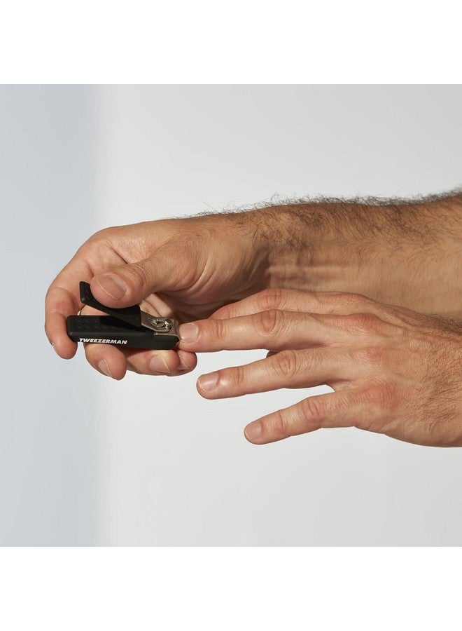 تويزرمان مقص أظافر تويزرمان بريسيجن جريب، أسود - Image 5