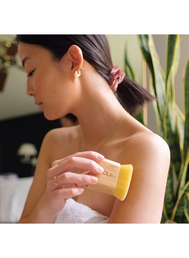 COOLA Sunless Self Tanner Kabuki Body Brush, Self Tan Applicator for Organic Sunless Tanning Lotion - Image 2