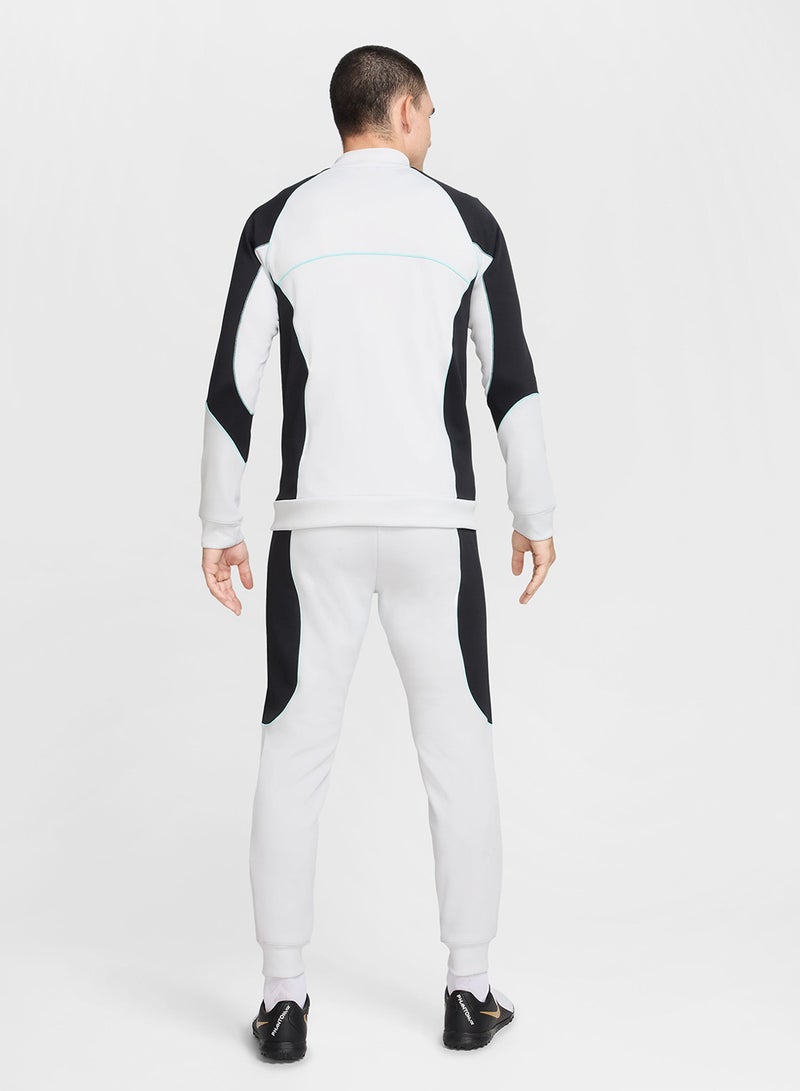 نايكي بدلة رياضية   + - Image 2